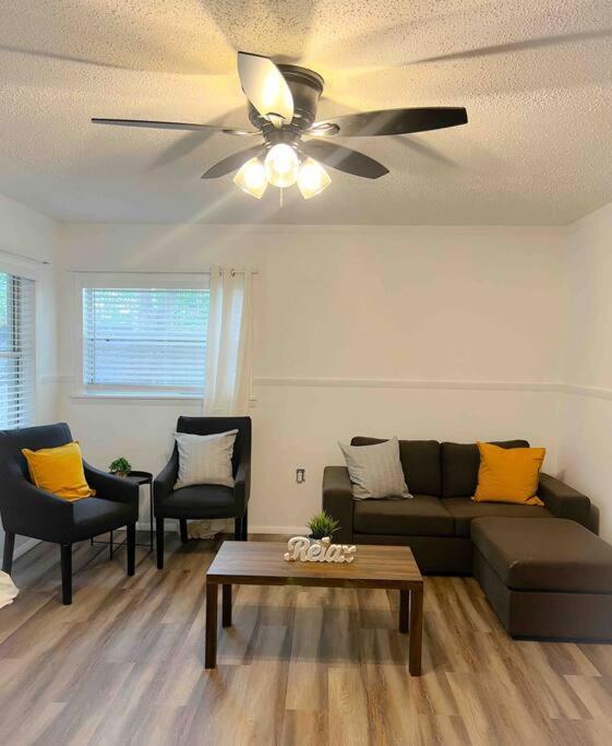 Sparkling Guest Home 2 Bedroom-15 Minutes To Clearwater Beach Exterior foto